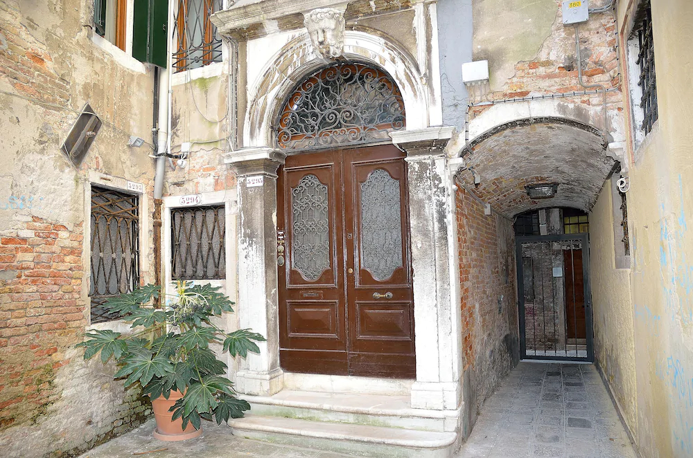 Charming Venice Apartments