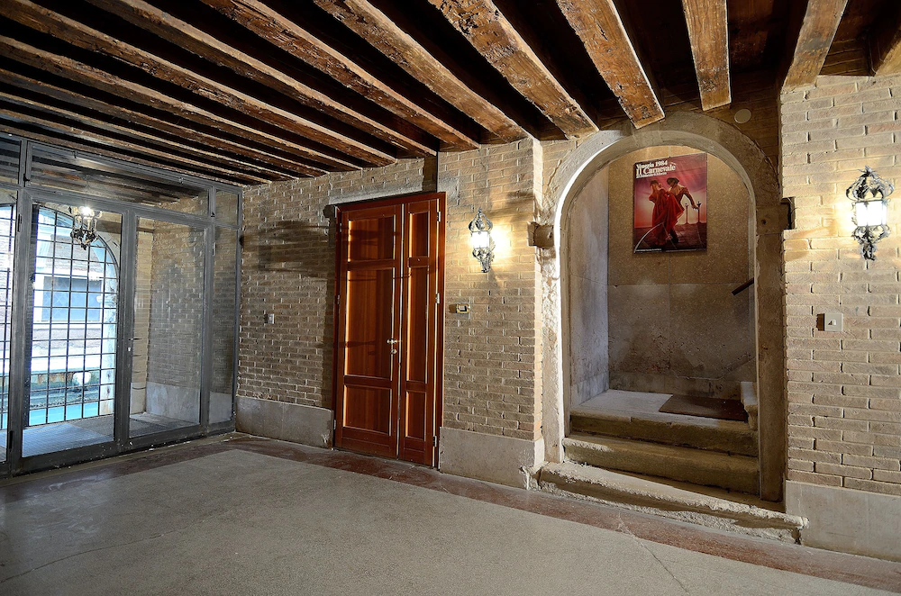 Charming Venice Apartments