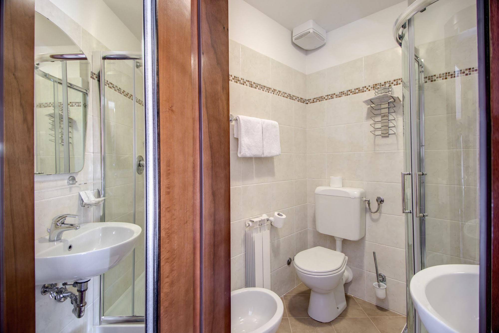 Hotel Domus Cavanis Venice