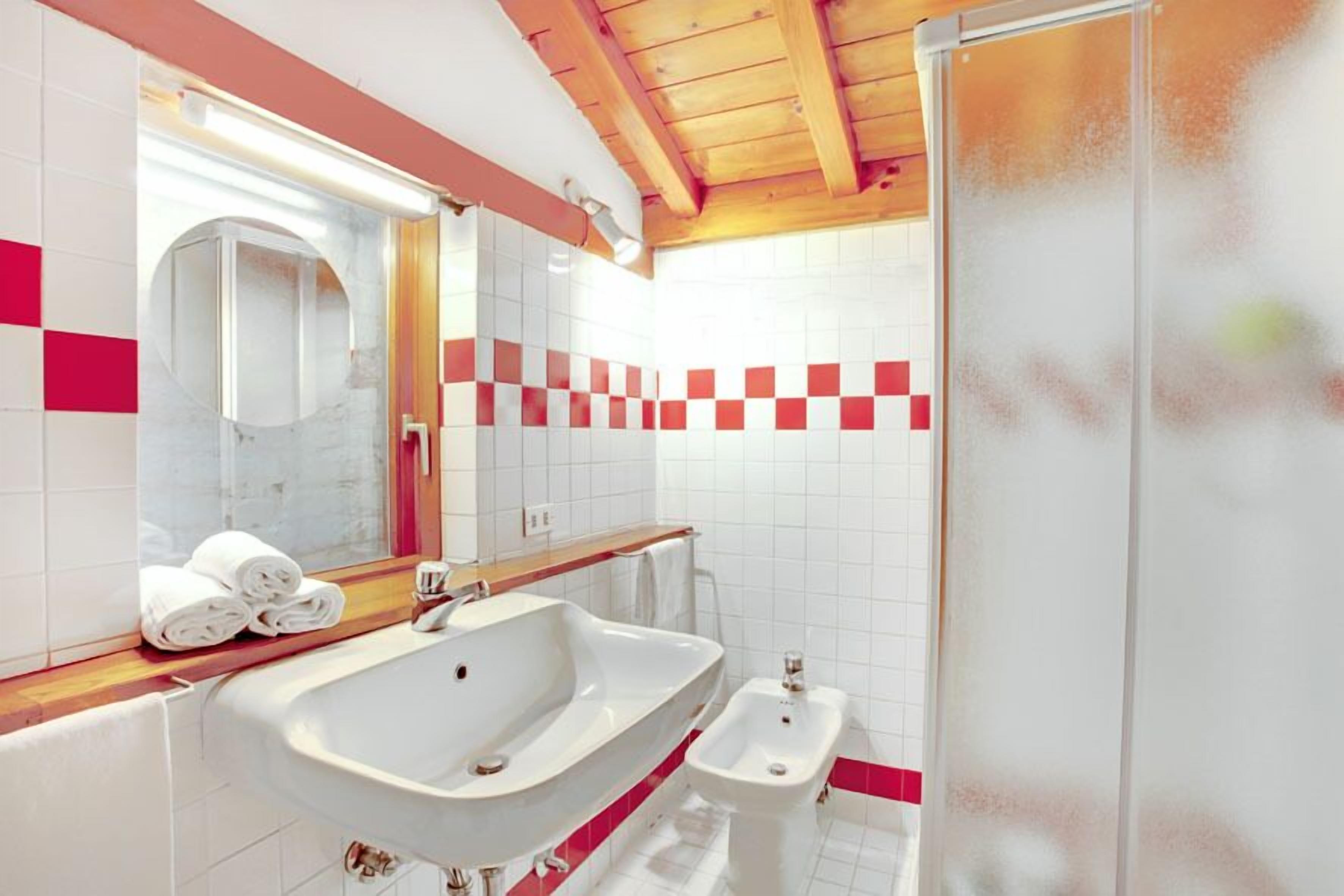 Duplex Santi Apostoli