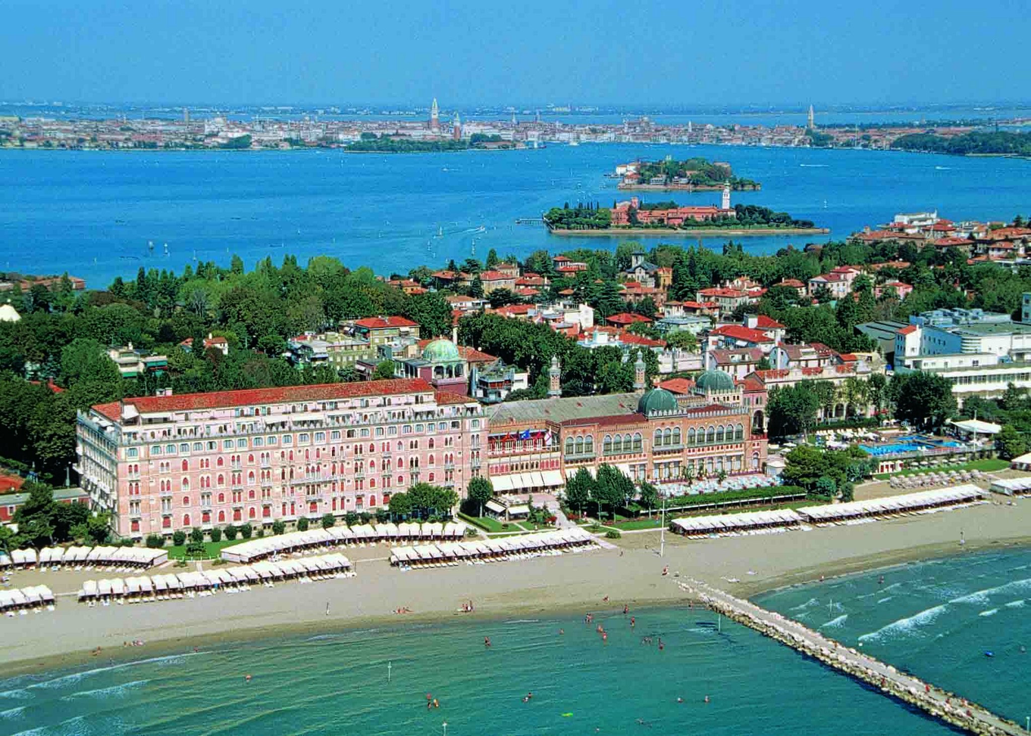 Hotel Excelsior