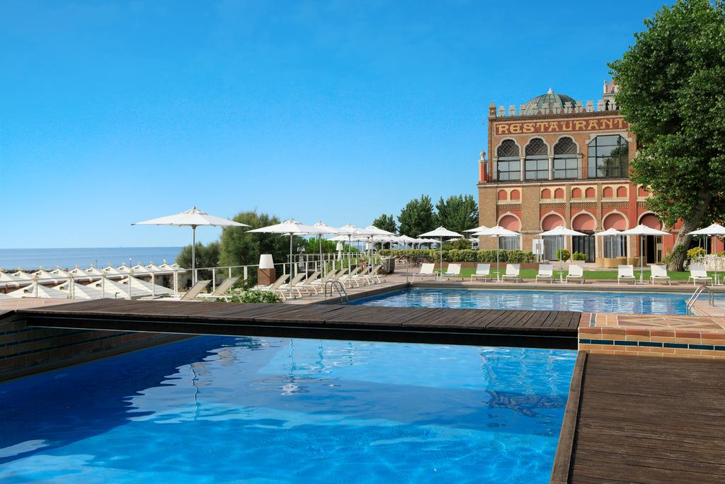 Hotel Excelsior