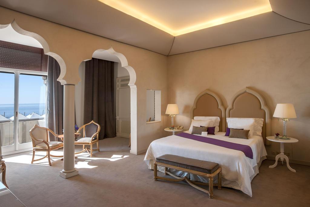 Hotel Excelsior