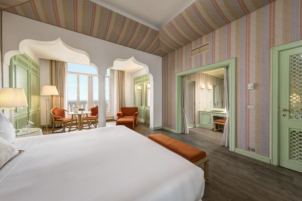 Hotel Excelsior