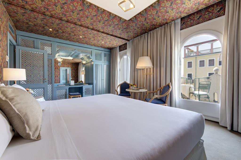 Hotel Excelsior