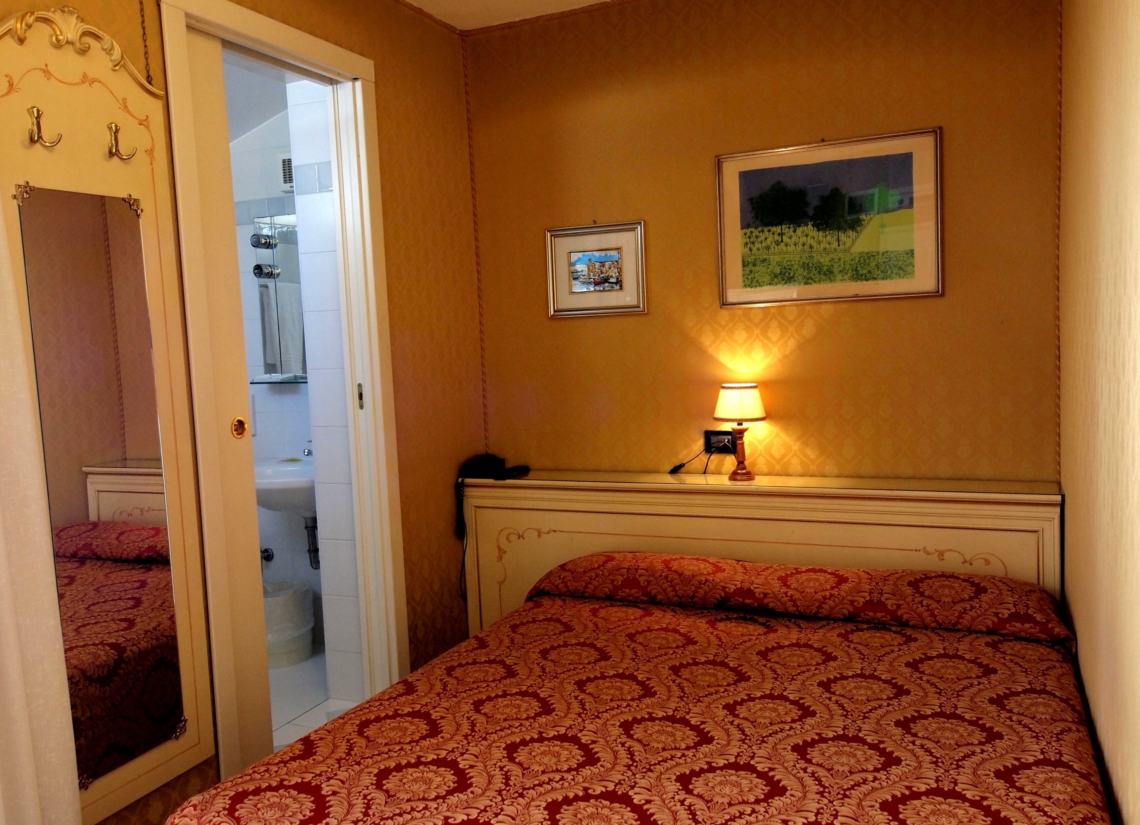 Hotel Mignon