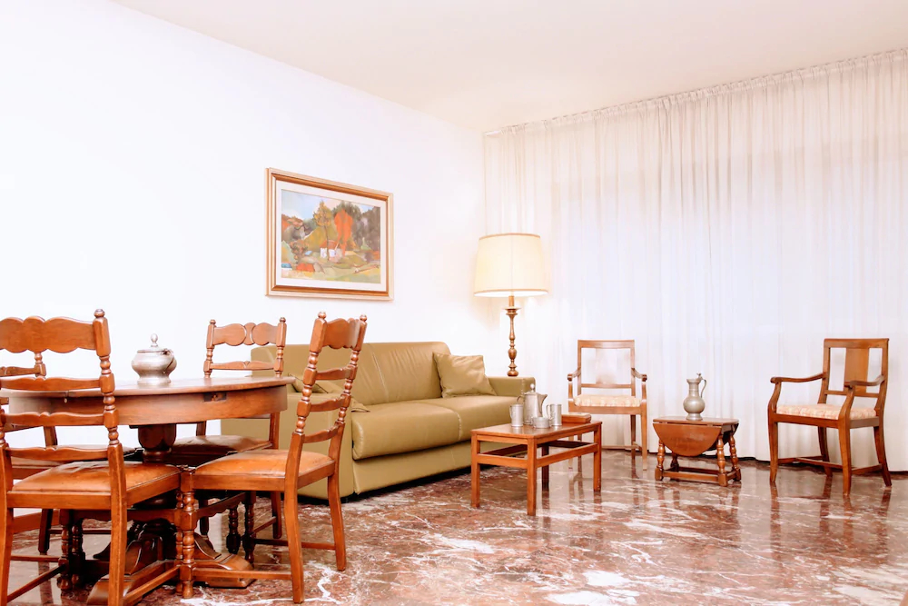 Rosa Garden B&B