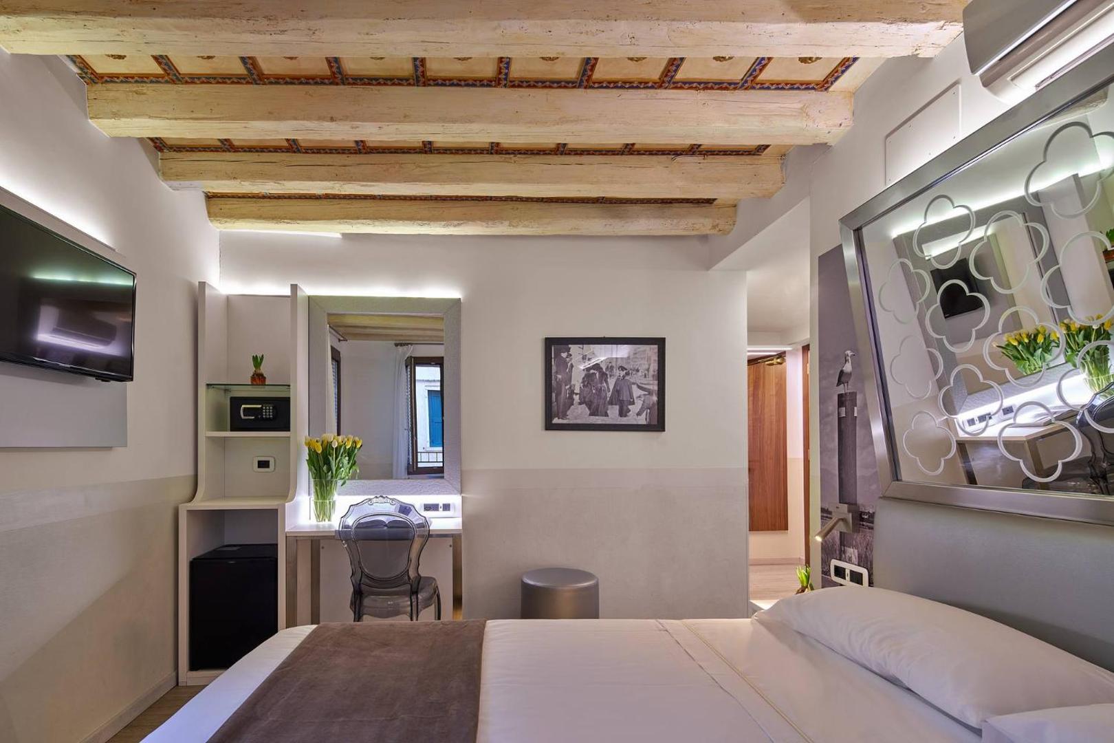UNAHOTELS Ala Venezia
