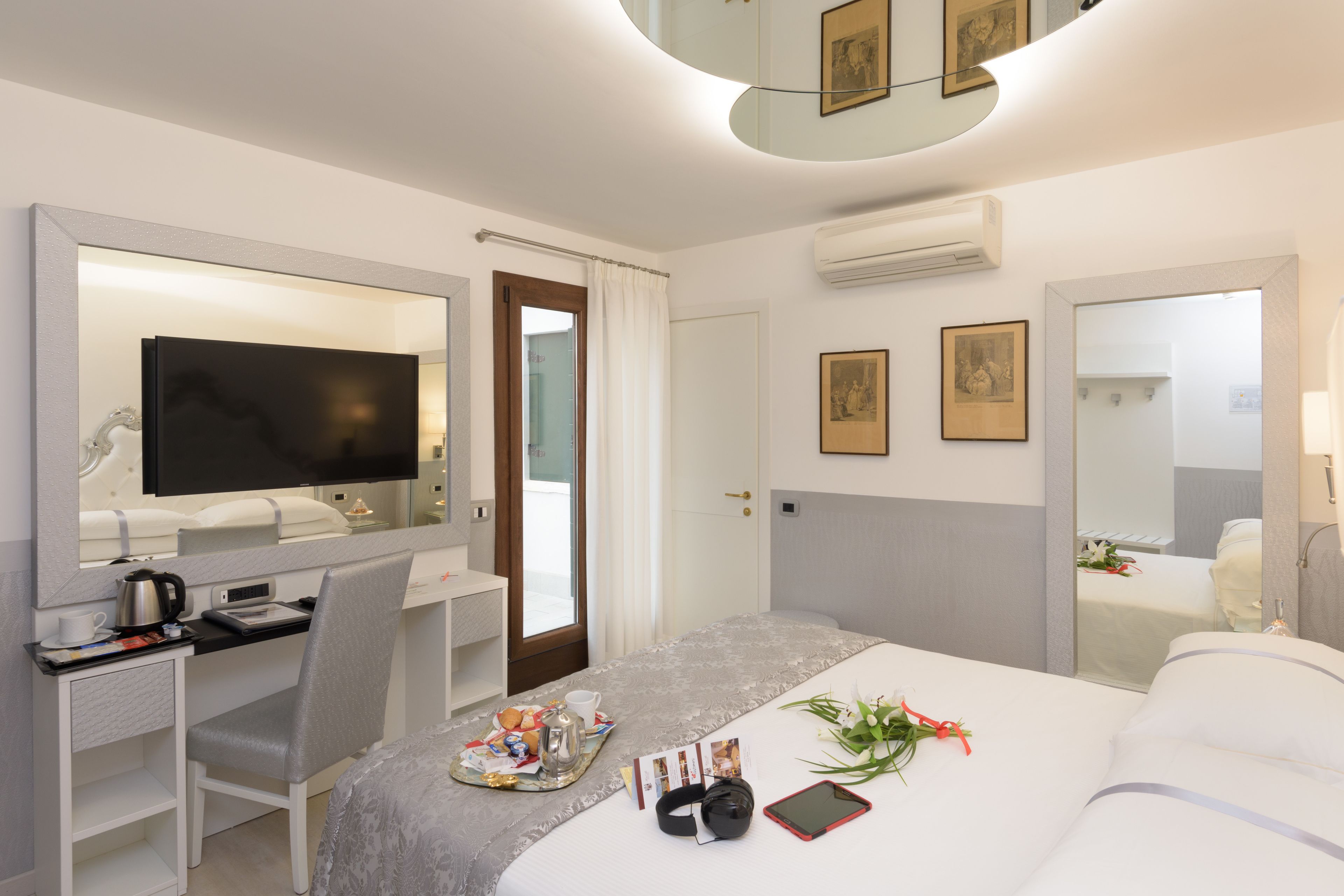 UNAHOTELS Ala Venezia