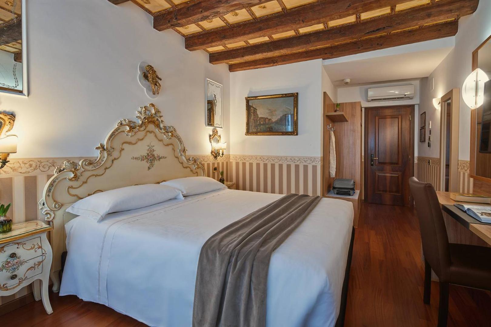 UNAHOTELS Ala Venezia