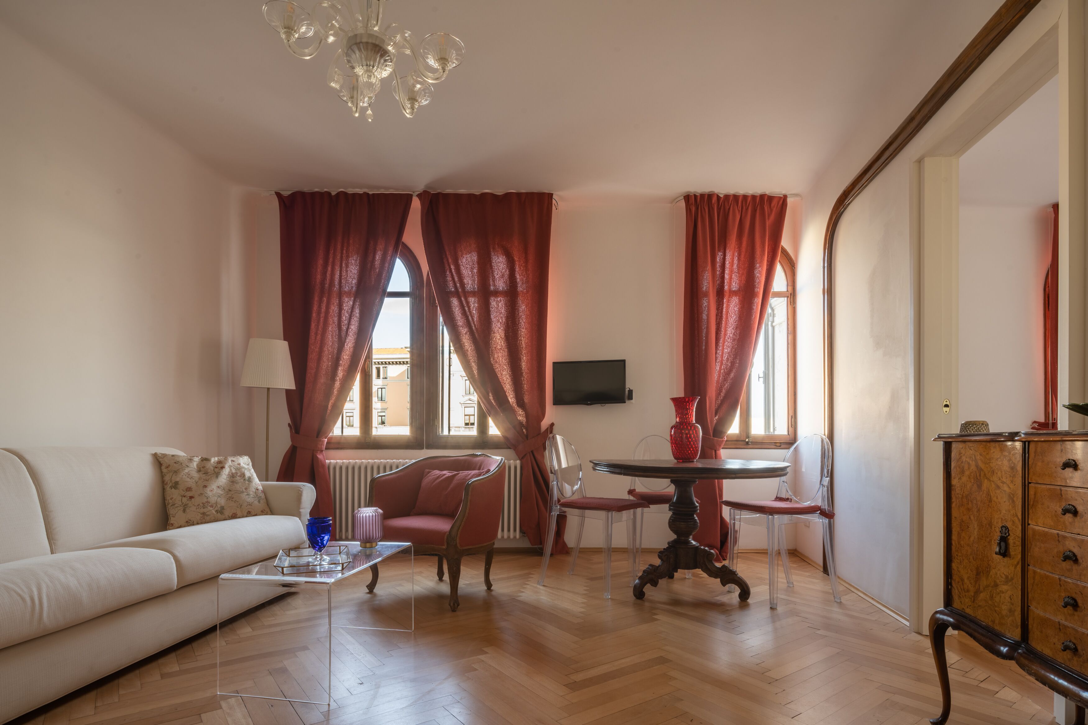 Venetian Palace R&R