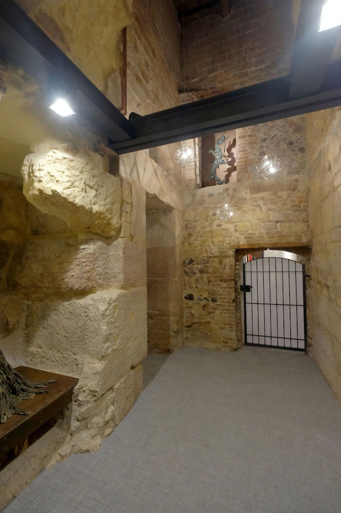 Lords of Verona Luxury Apartments