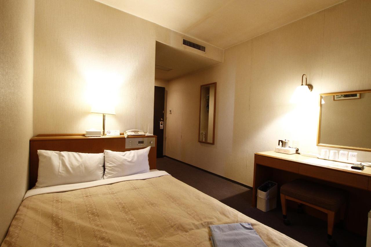 Kawasaki Central Hotel