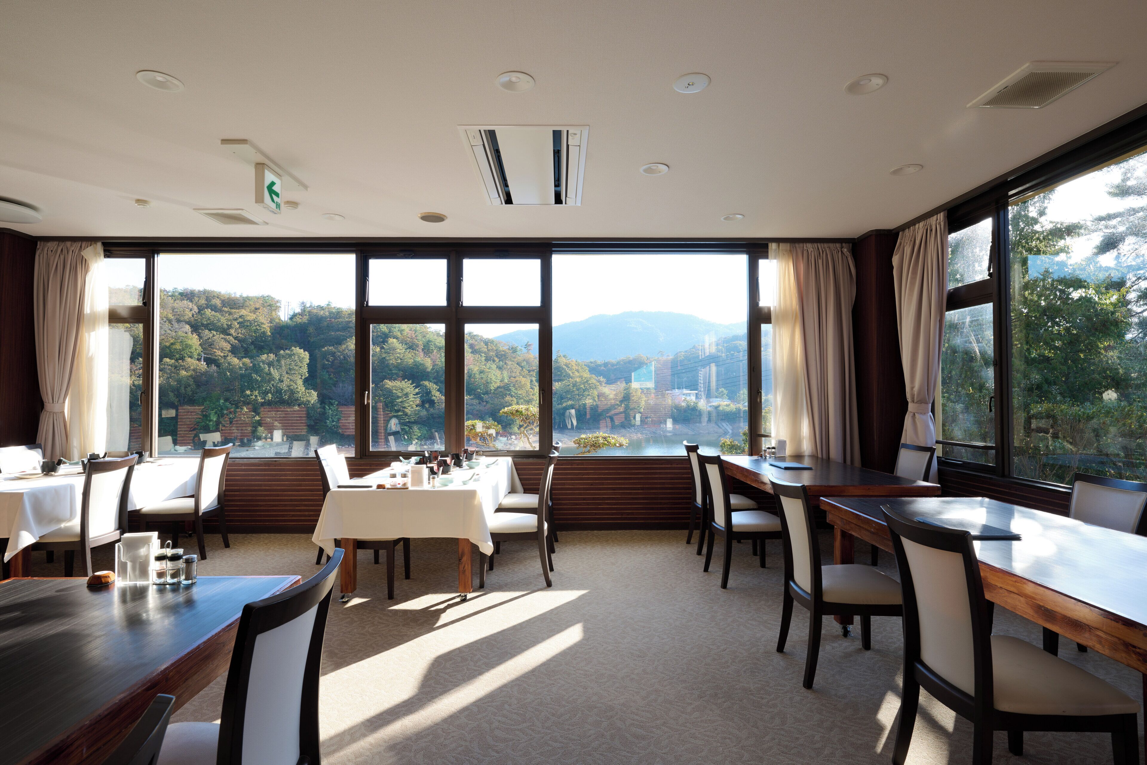 Hotel Hakuryuko Resort