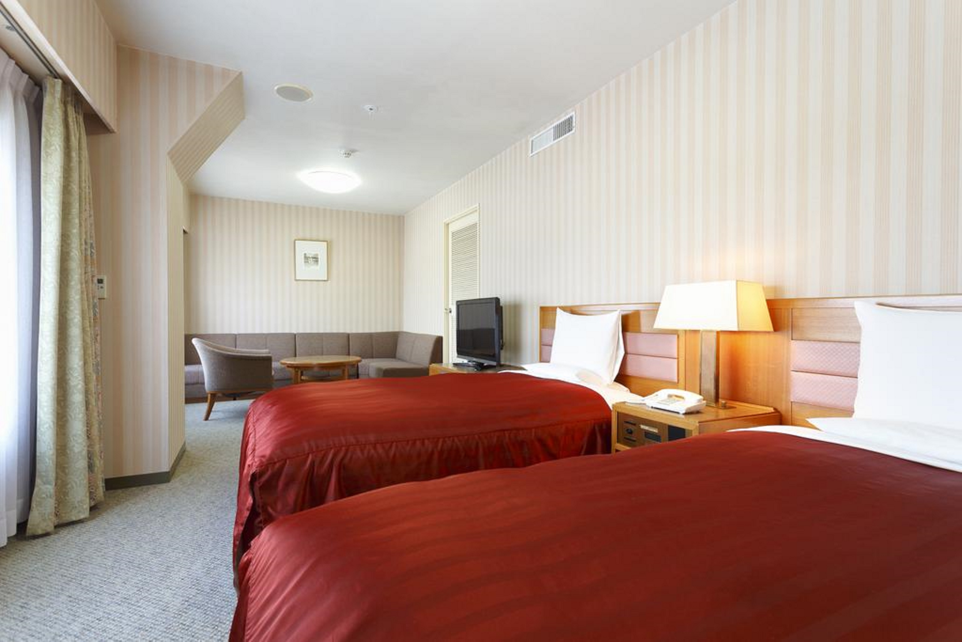 Hotel Grand View Takasaki