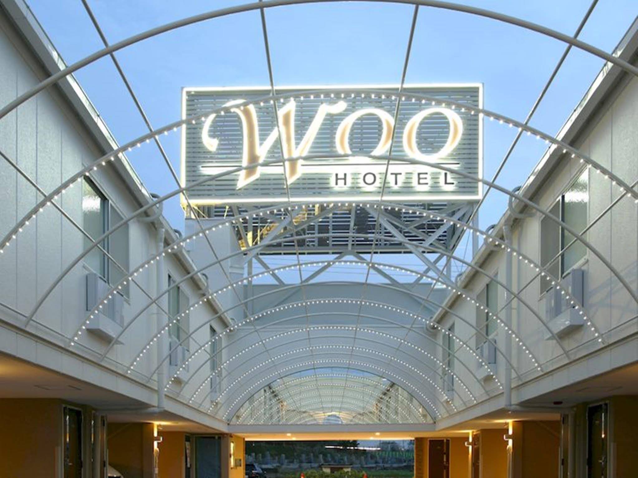 Hotel Woo