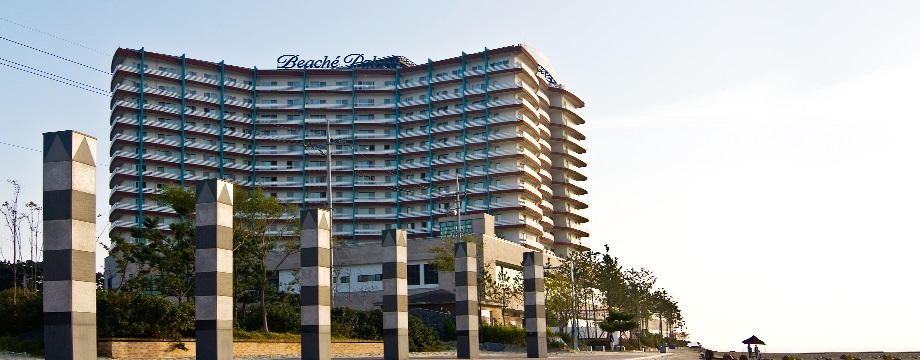 Beache Palace