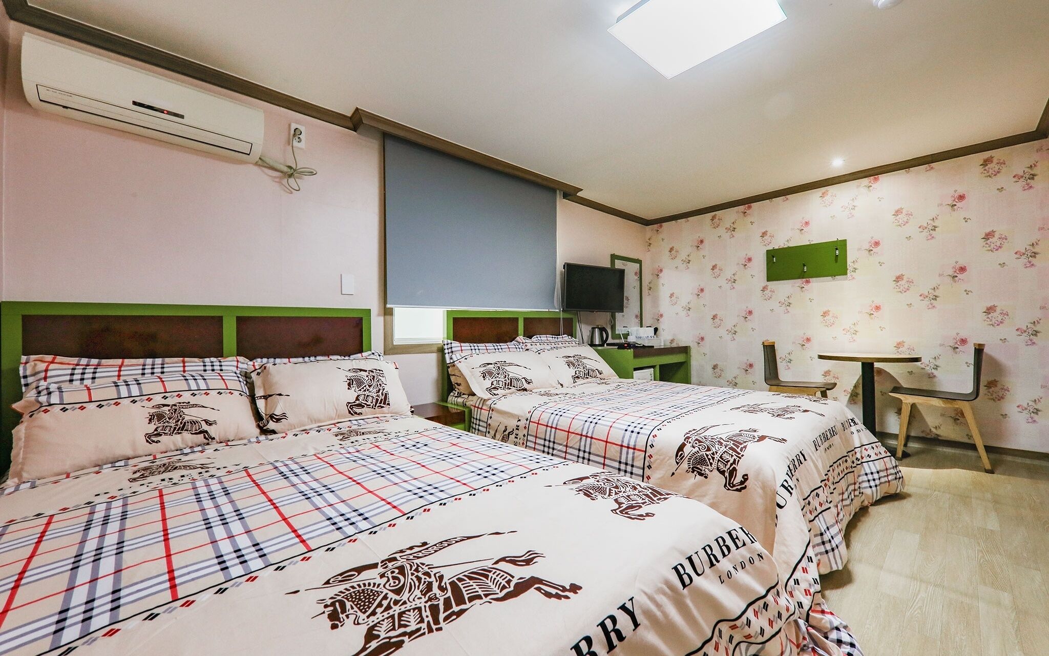 Boryeong Paradise Pension Motel