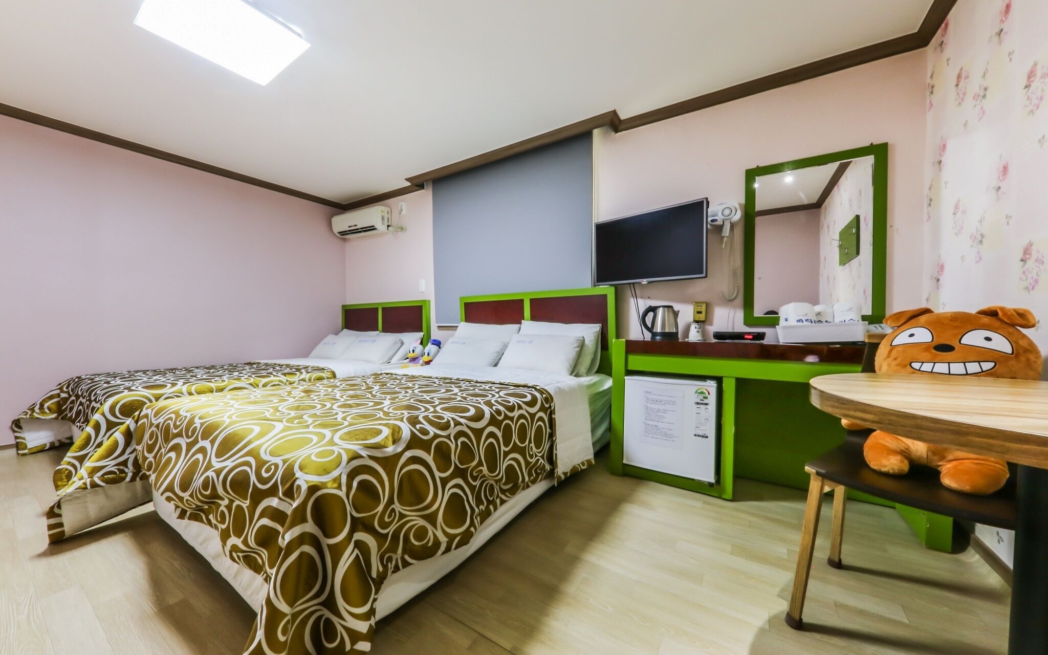 Boryeong Paradise Pension Motel