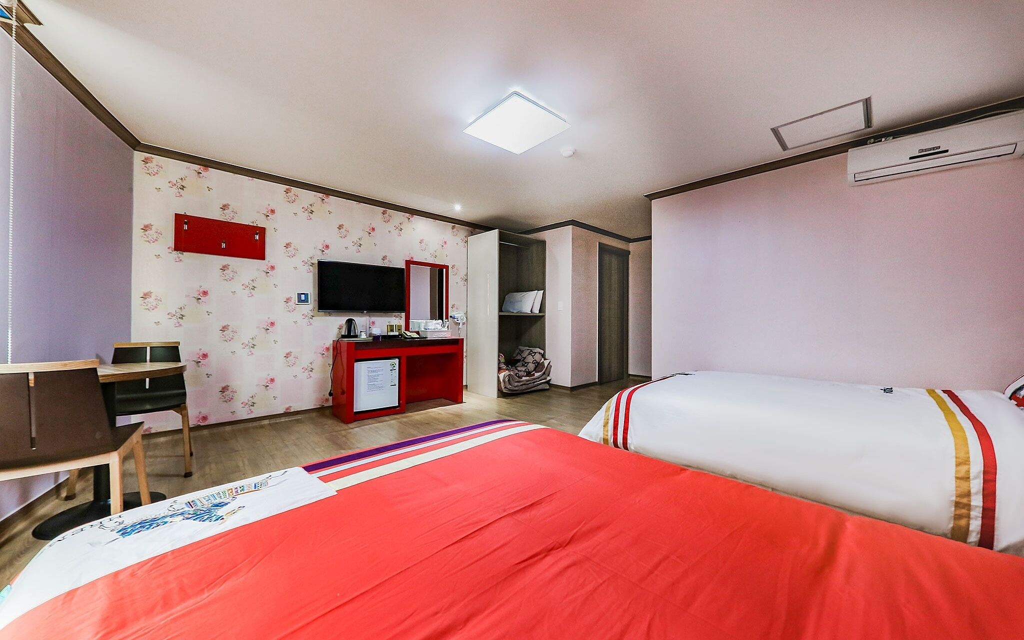 Boryeong Paradise Pension Motel