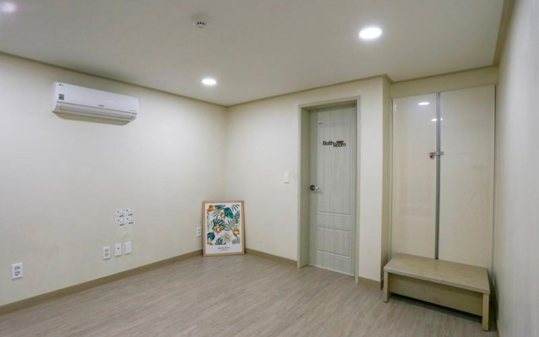 Busan J and J House Pension