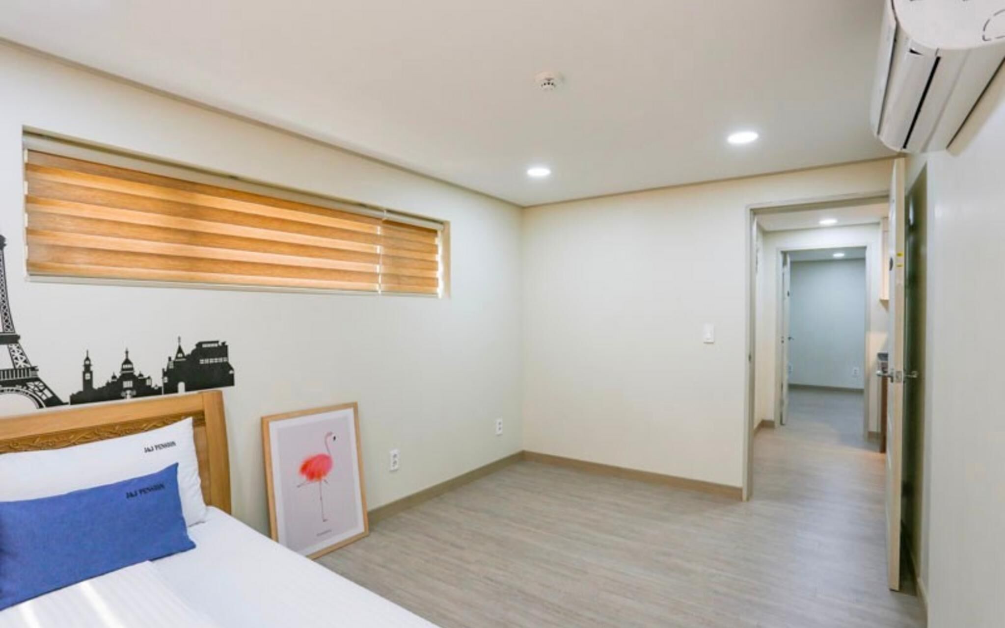 Busan J and J House Pension