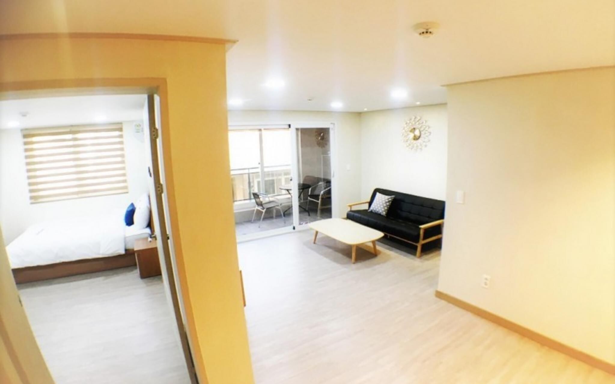 Busan J and J House Pension