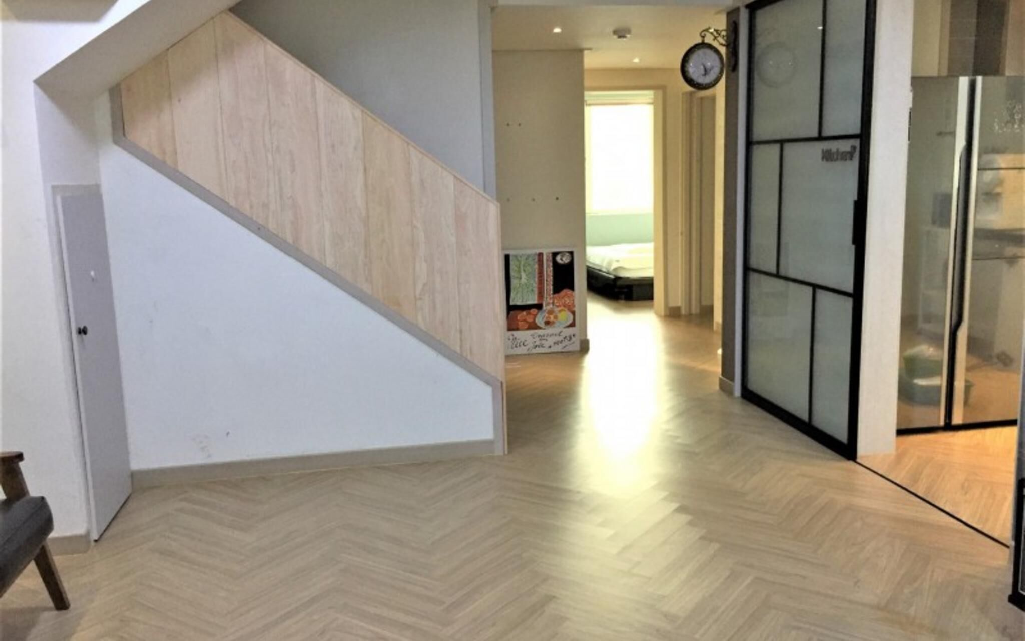 Busan J and J House Pension