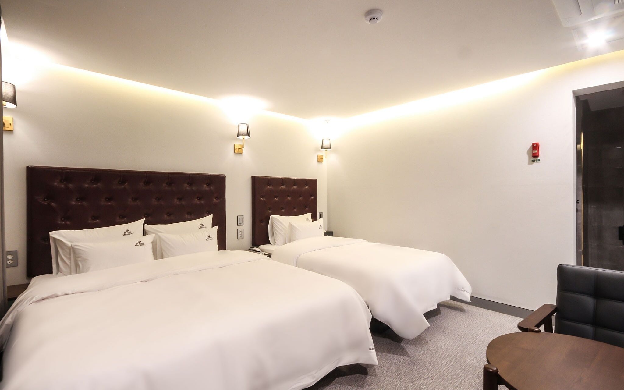 Busan Oncheonjang Hotel Mithuna