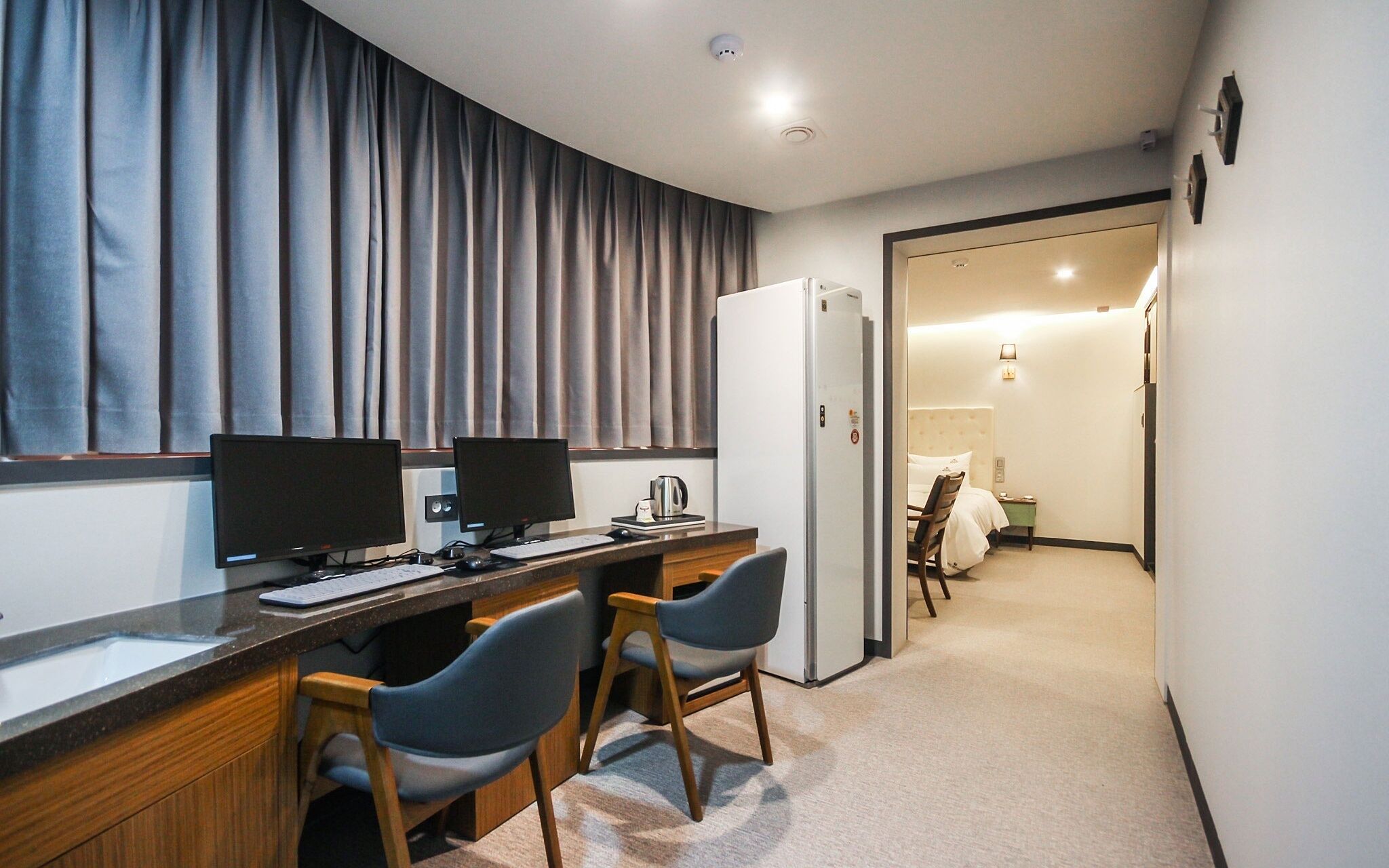 Busan Oncheonjang Hotel Mithuna