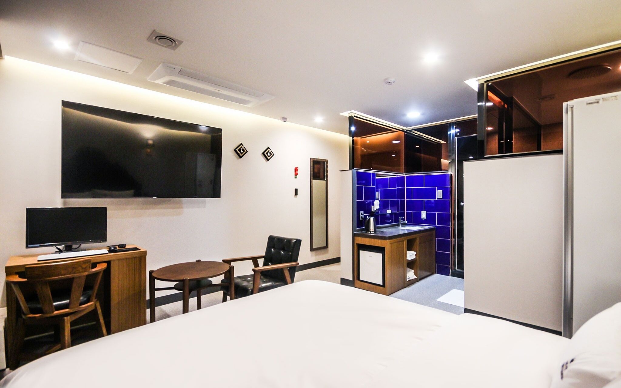 Busan Oncheonjang Hotel Mithuna