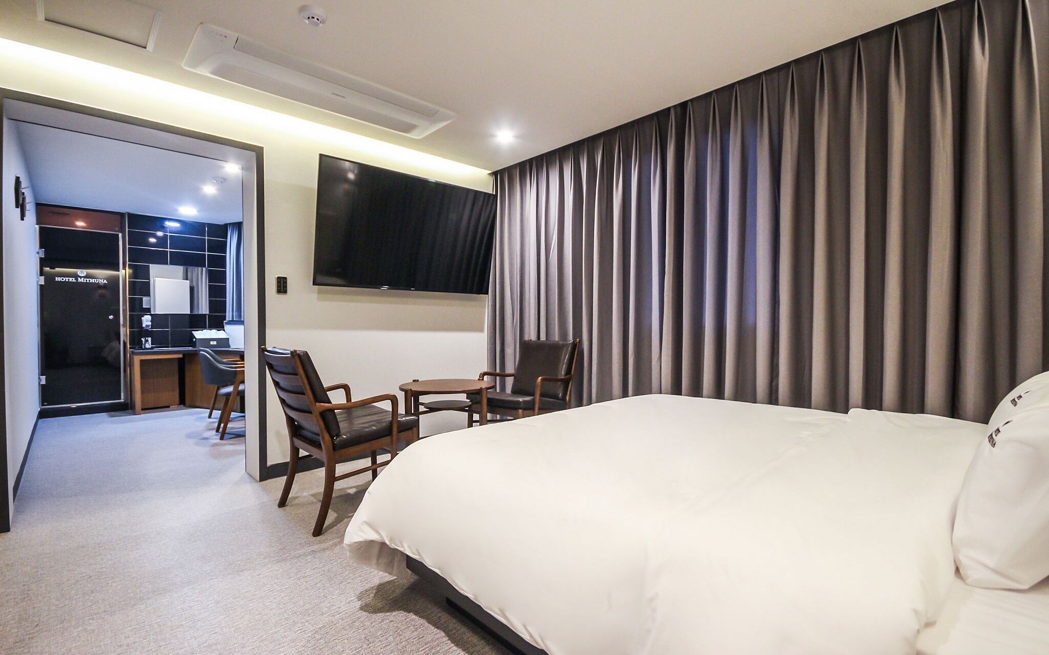 Busan Oncheonjang Hotel Mithuna