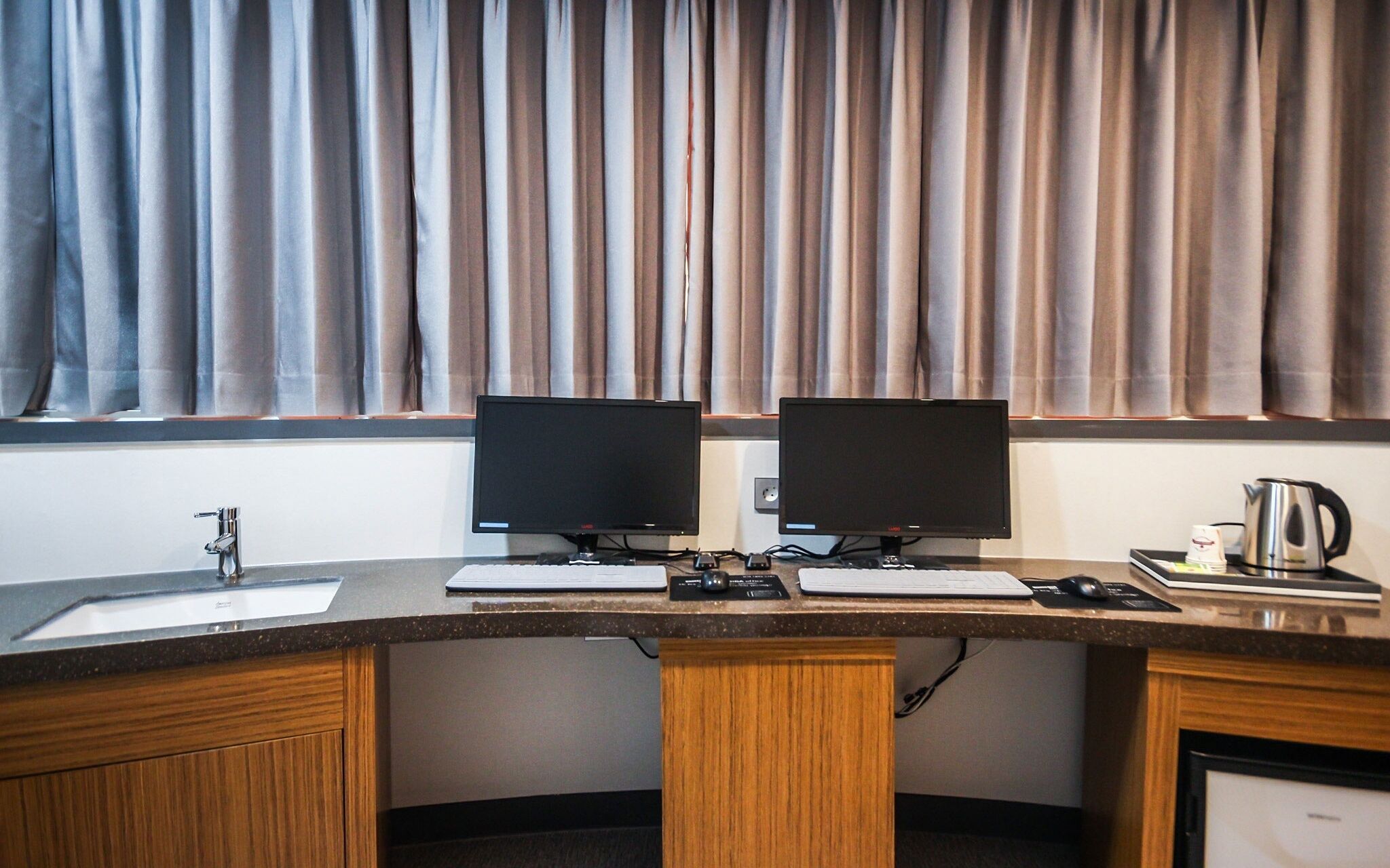 Busan Oncheonjang Hotel Mithuna
