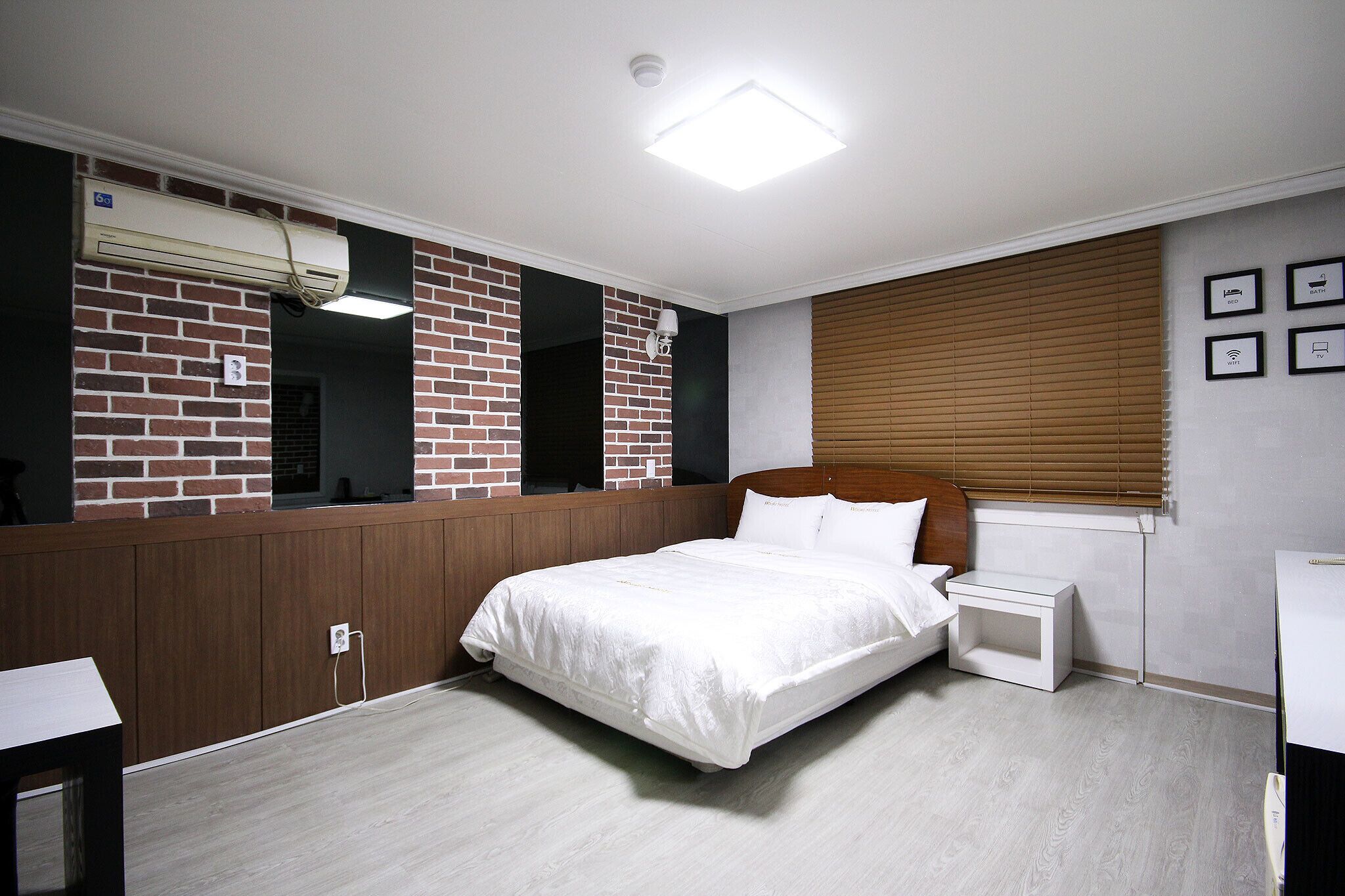 Busan Seomyeon Woori