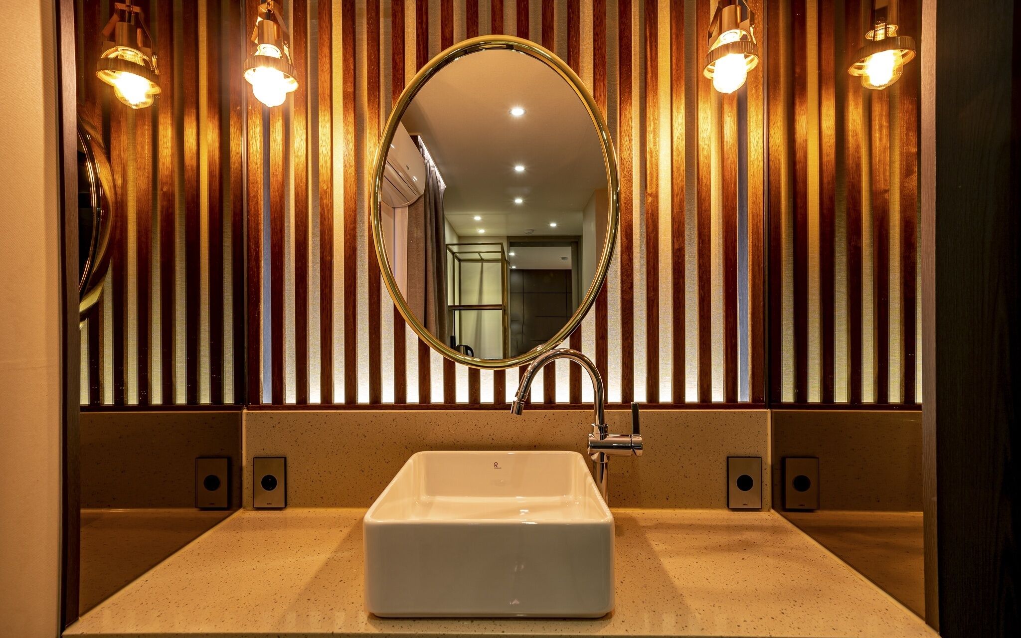 Busan Yeondong Dong Hotel Smith
