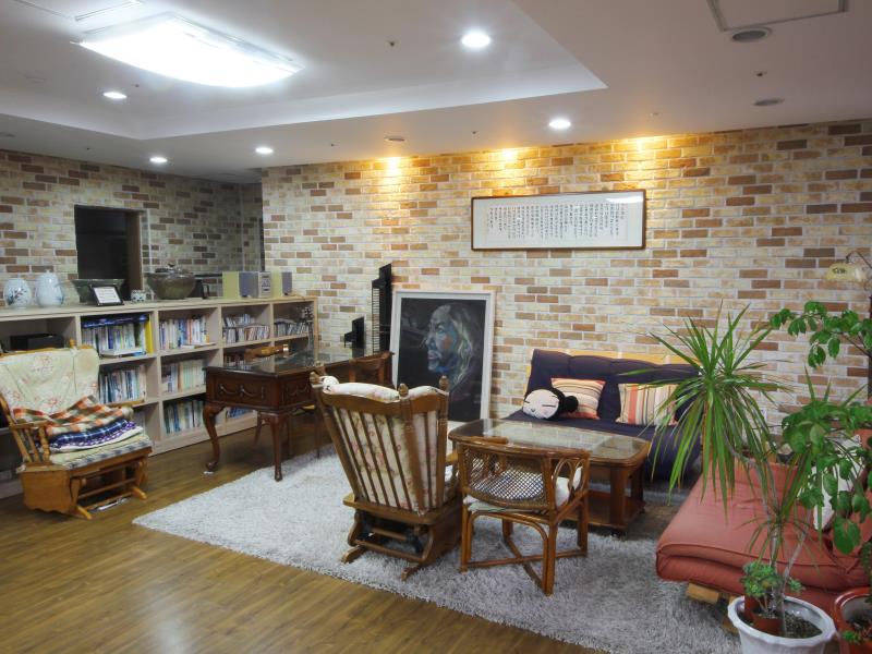 Hostel The New Day