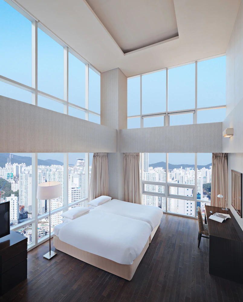 Kolon Seacloud Hotel