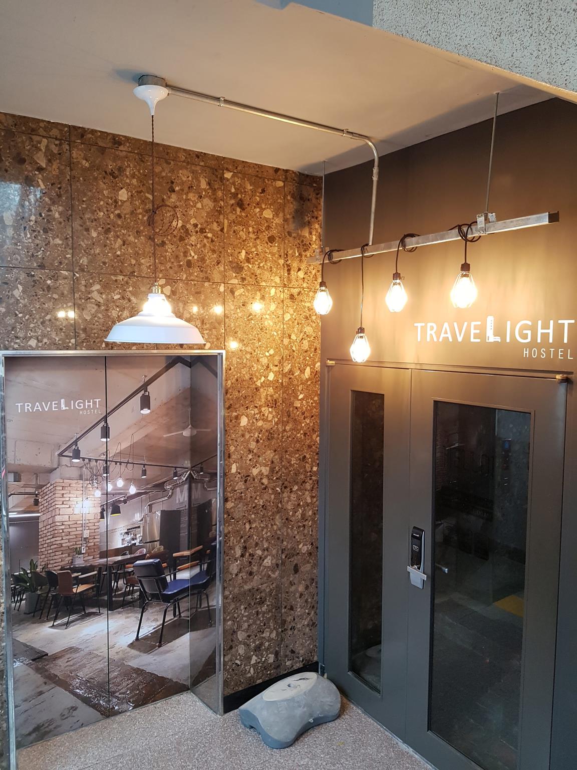 Travelight Hostel