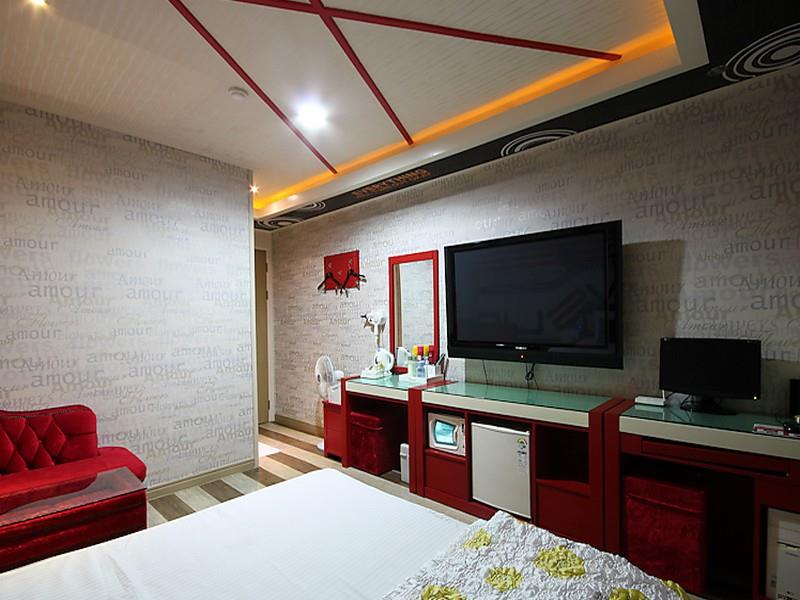 V Motel Oncheonjang
