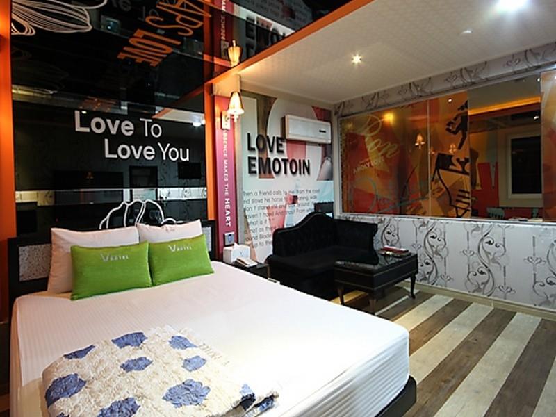 V Motel Oncheonjang