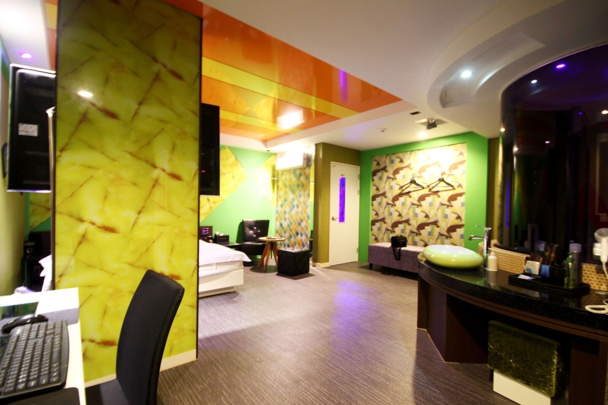 Changwon Myeongseodong Hotel V