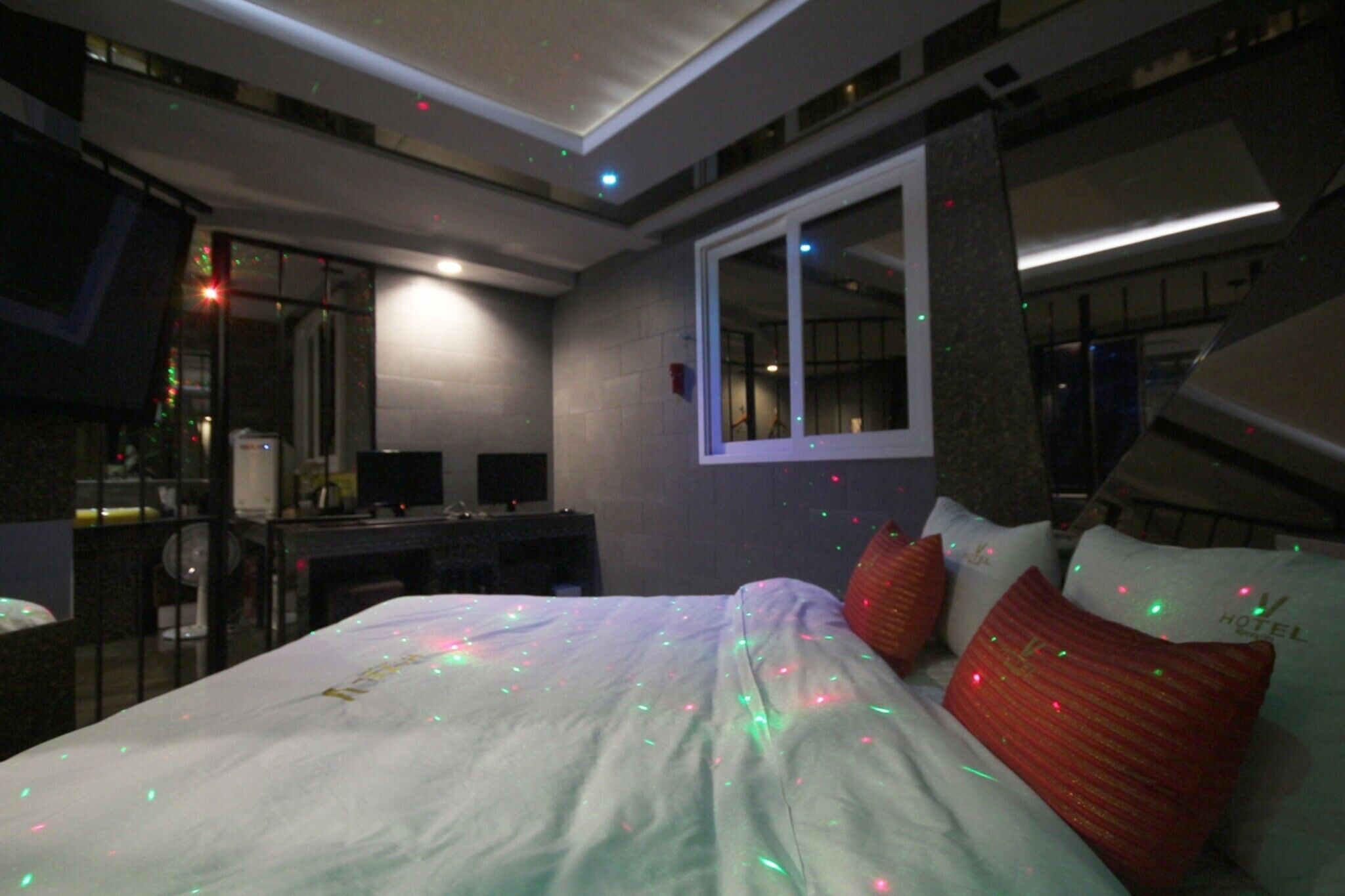 Changwon Myeongseodong Hotel V