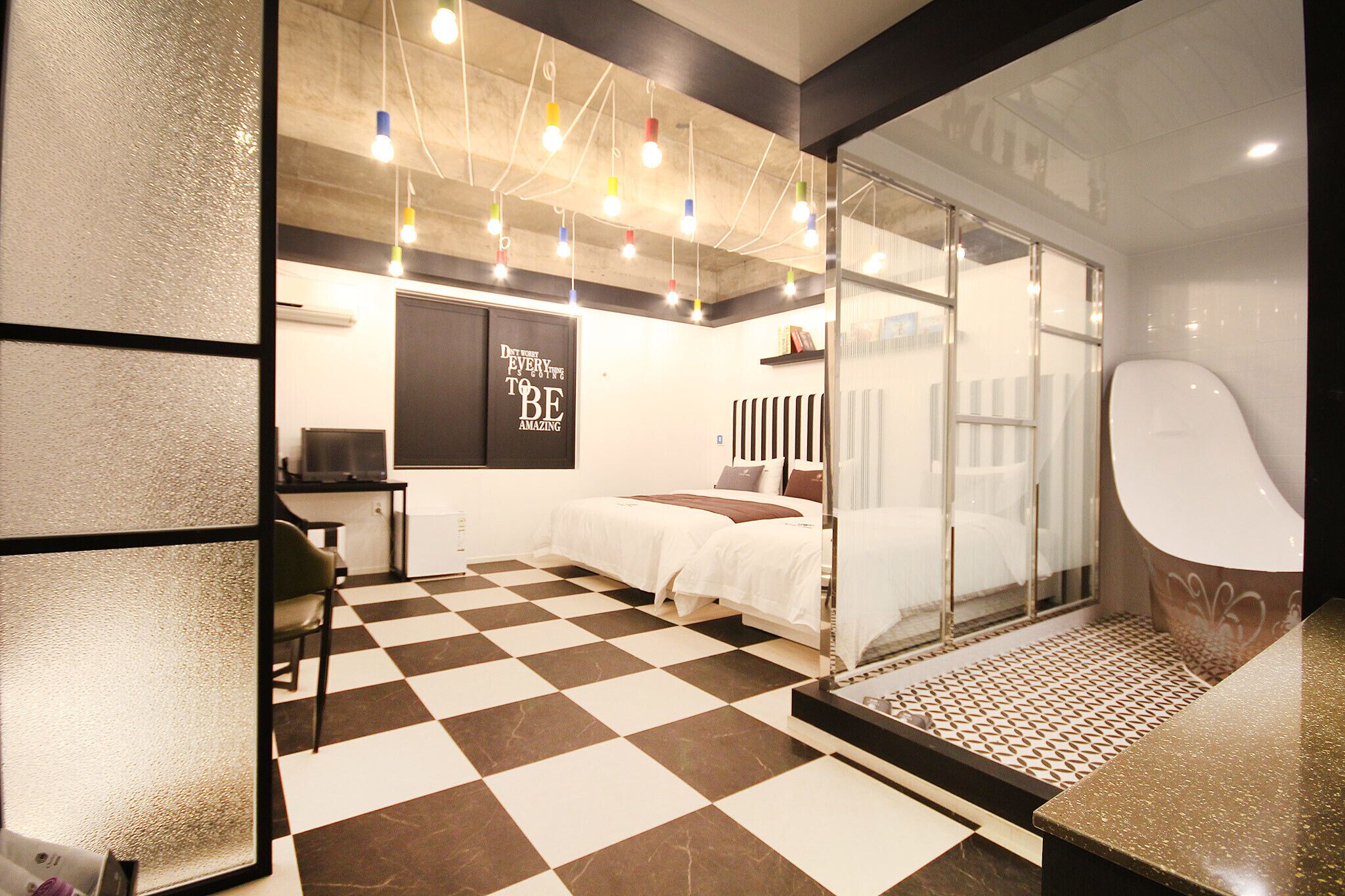 Changwon Sangnam-Dong Charlie's