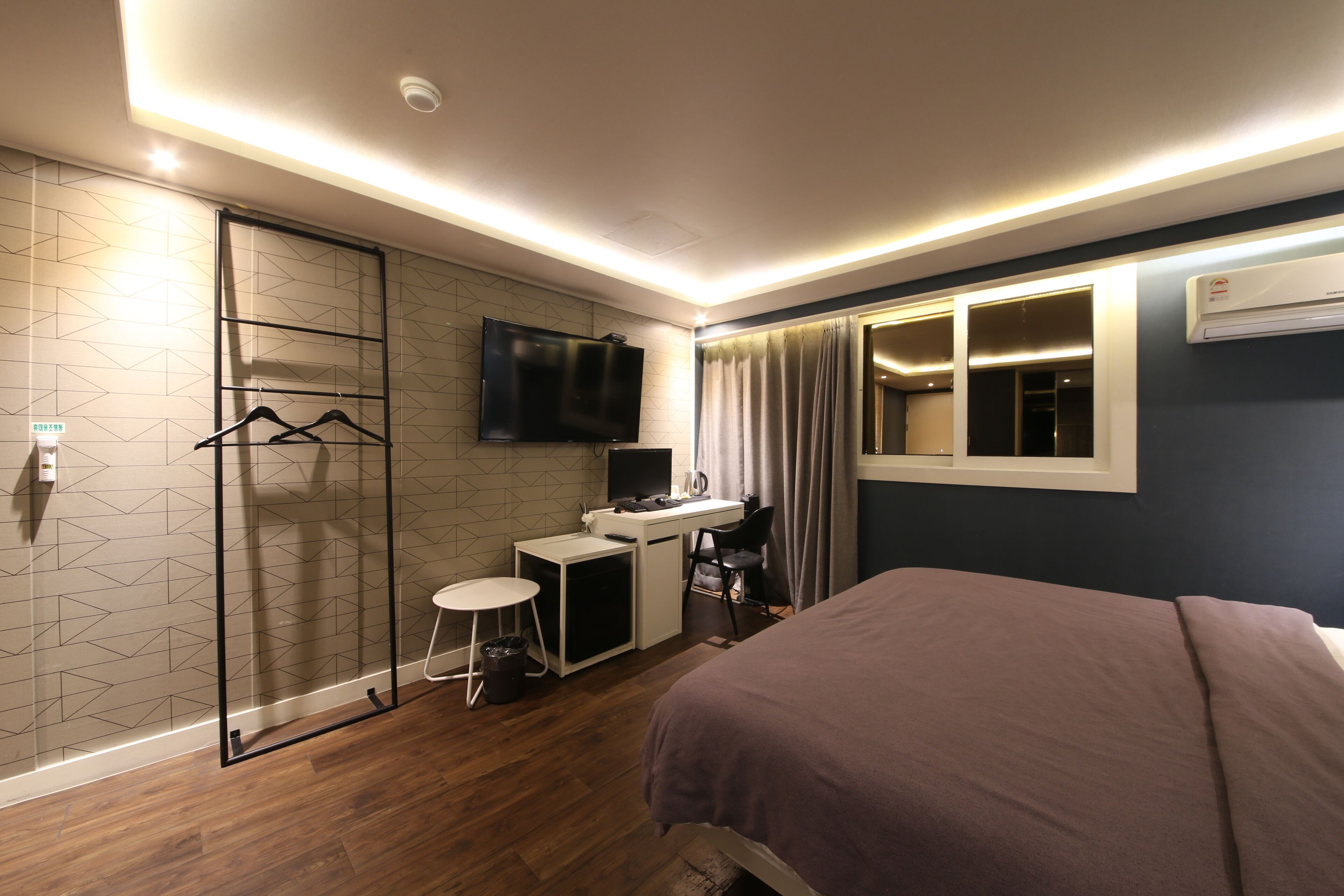 French Code Hotel