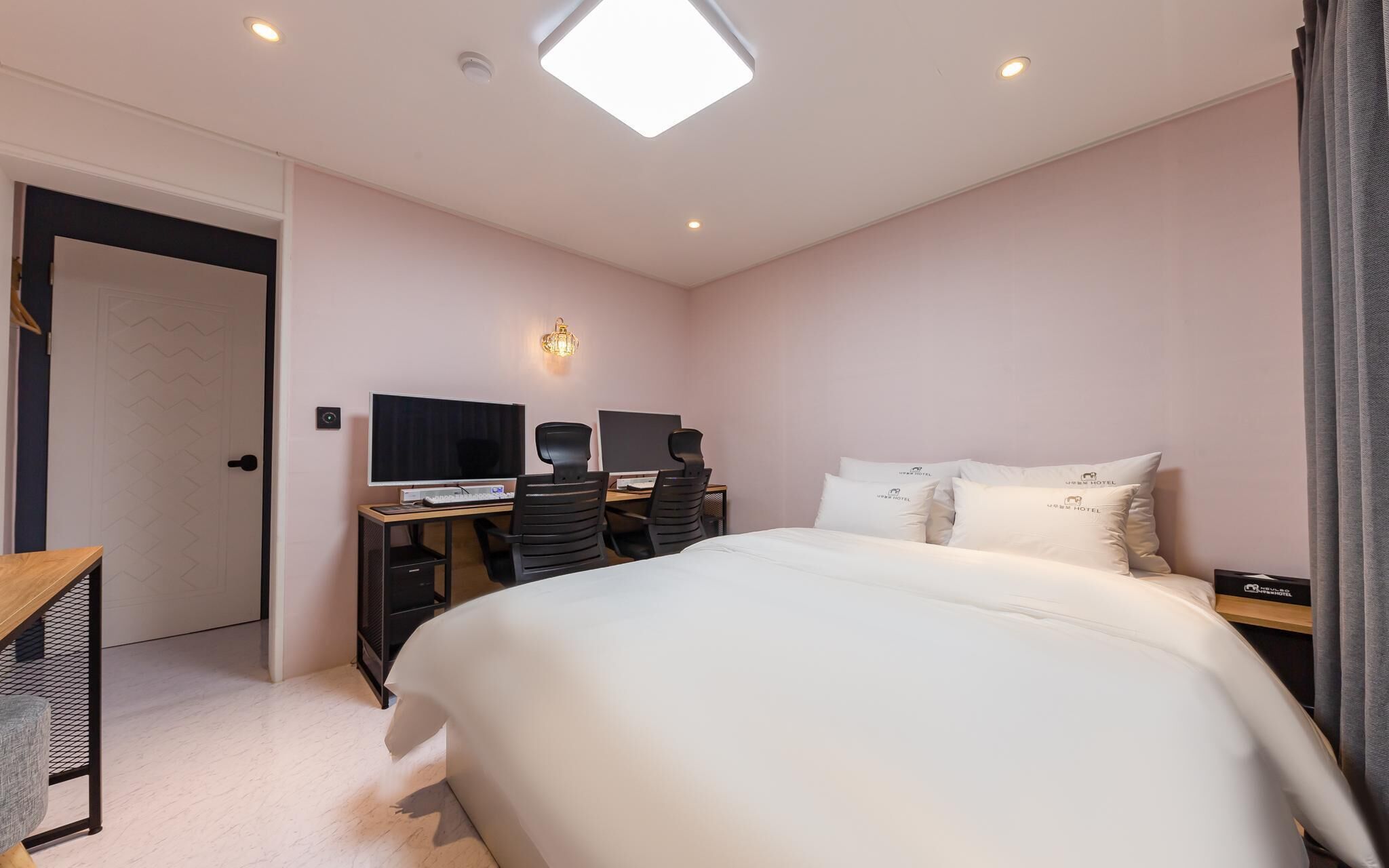Cheongju Yongam Sloth Hotel