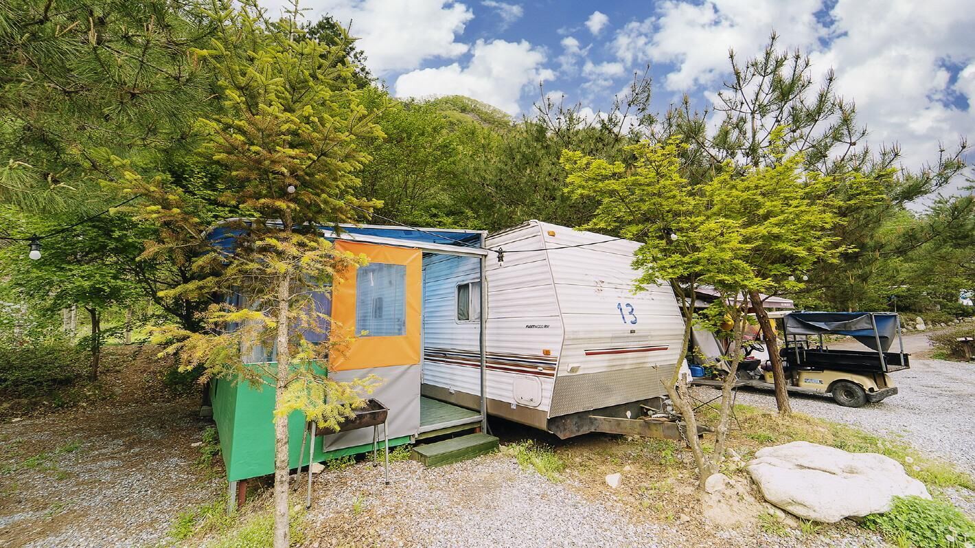 Chuncheon Jayooinui Spacaravan