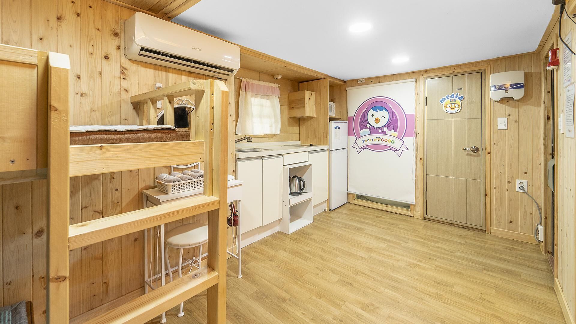 Chuncheon Jayooinui Spacaravan