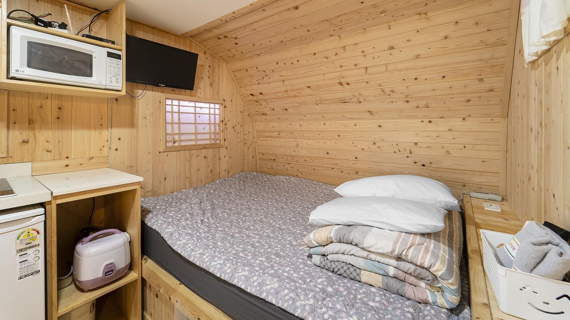 Chuncheon Jayooinui Spacaravan
