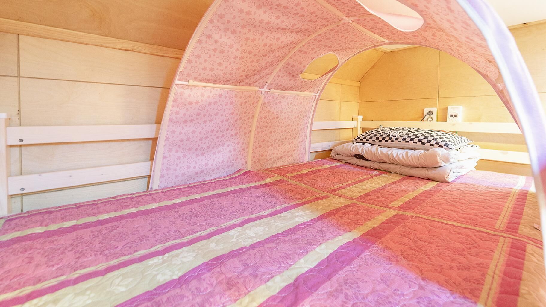 Chuncheon Jayooinui Spacaravan