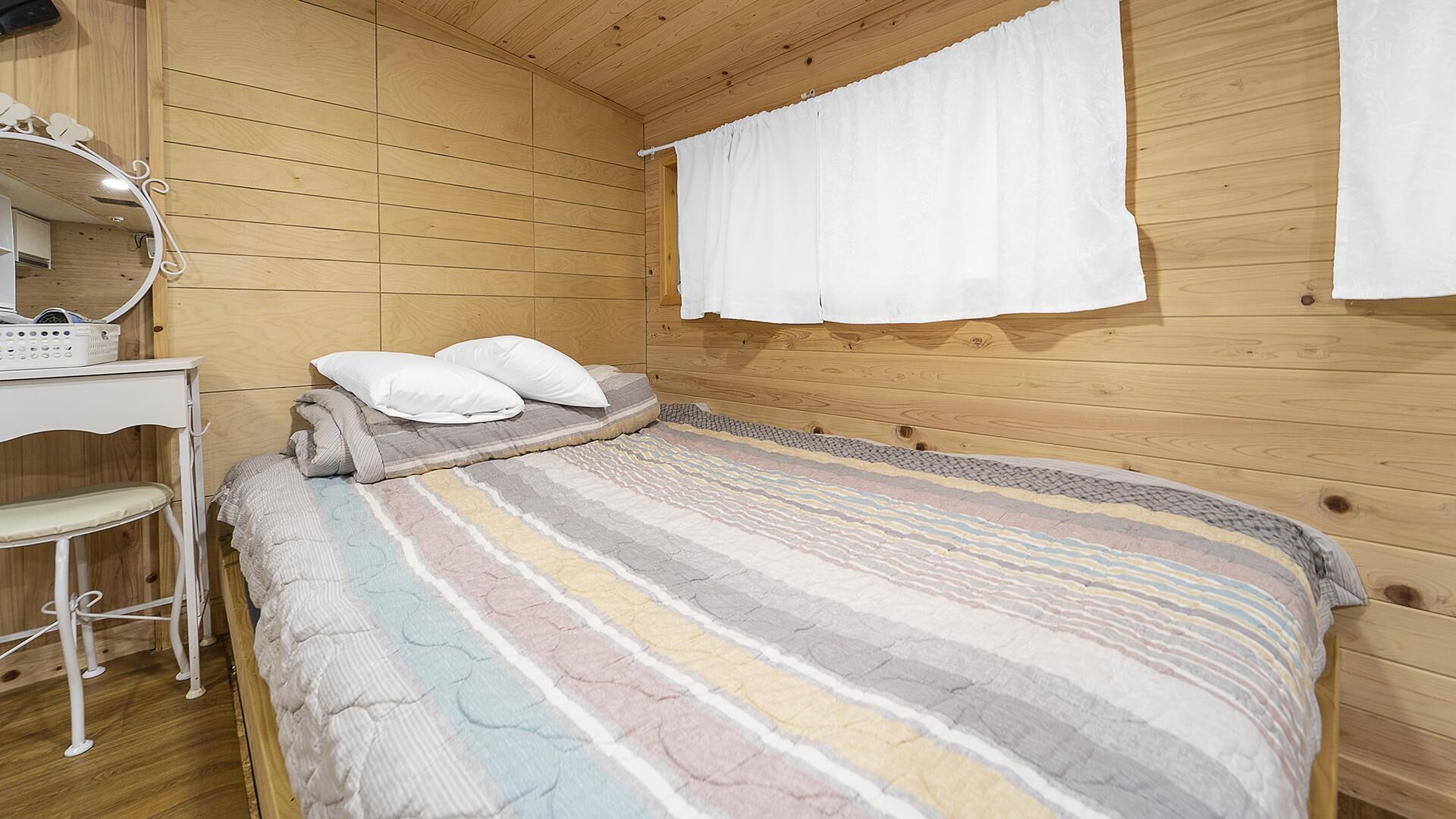 Chuncheon Jayooinui Spacaravan